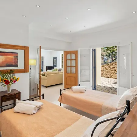 Panorama Julia By Vintage Travel Vila